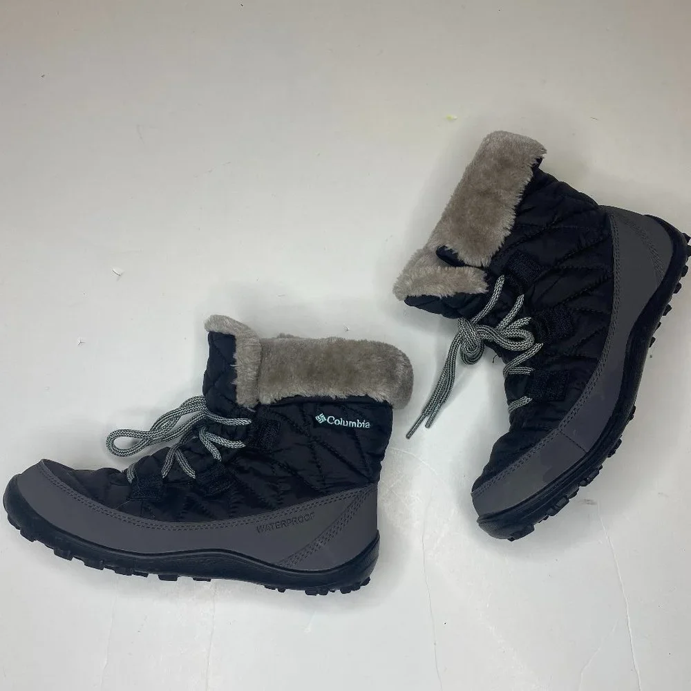 Columbia Youth size 4 Minx Shorty Omni heat waterproof-K snow boot in black/grey - Picture 12 of 15